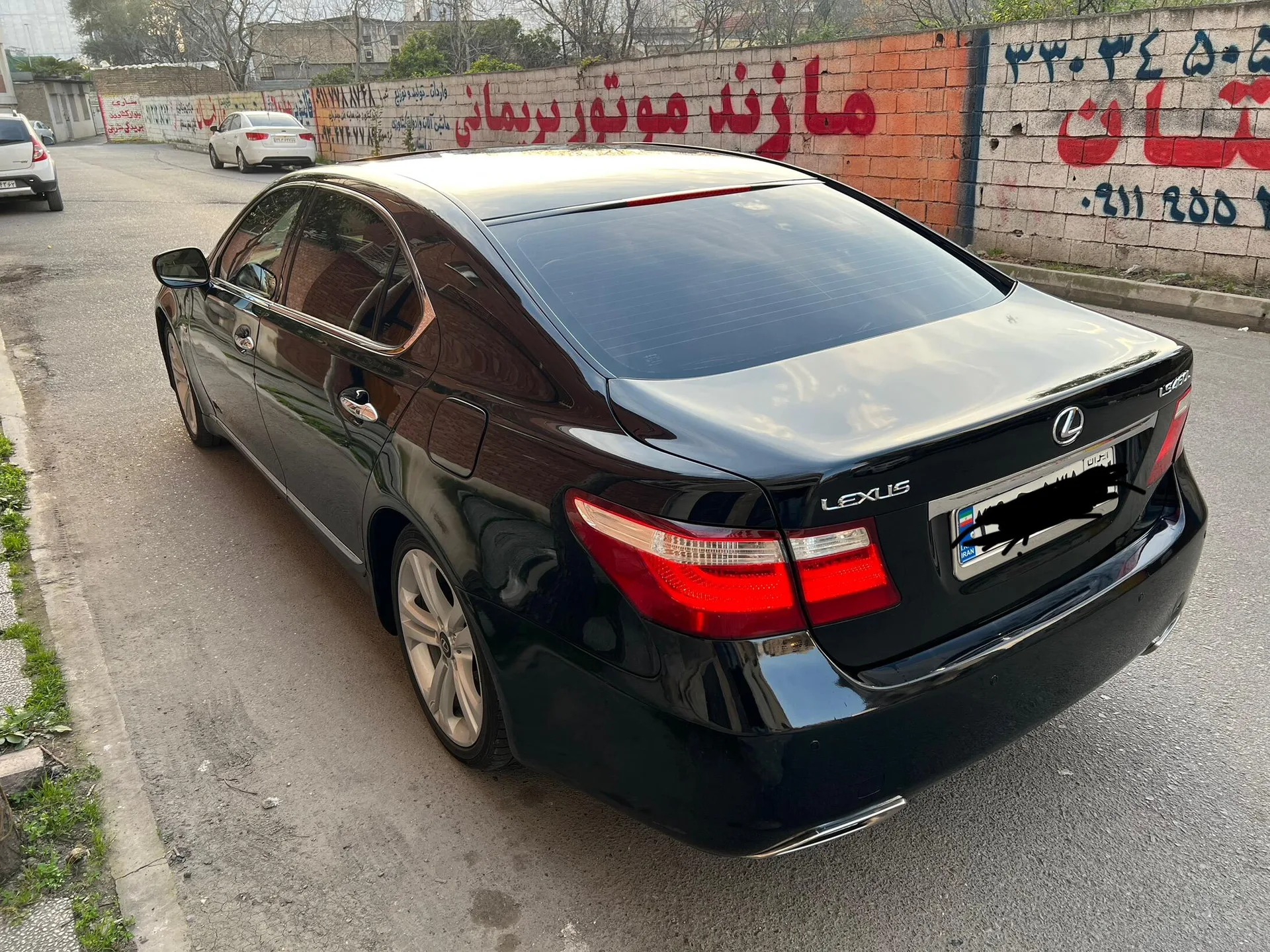 لکسوس  LS 3