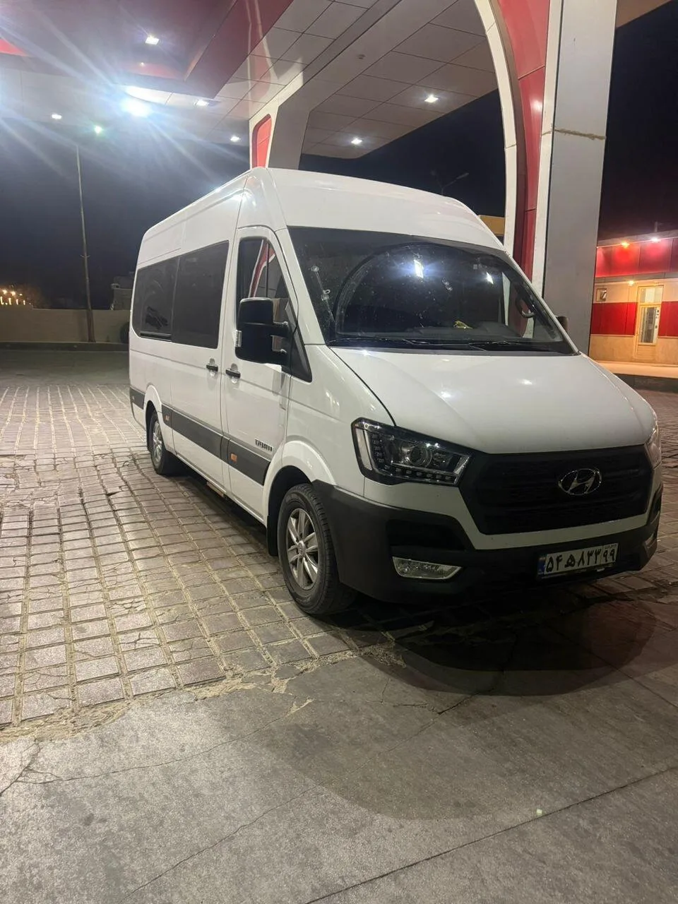 هیوندای H 350