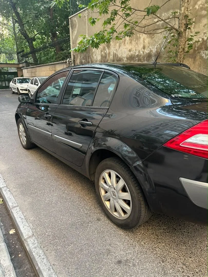 رنو  مگان (مونتاژ) 3