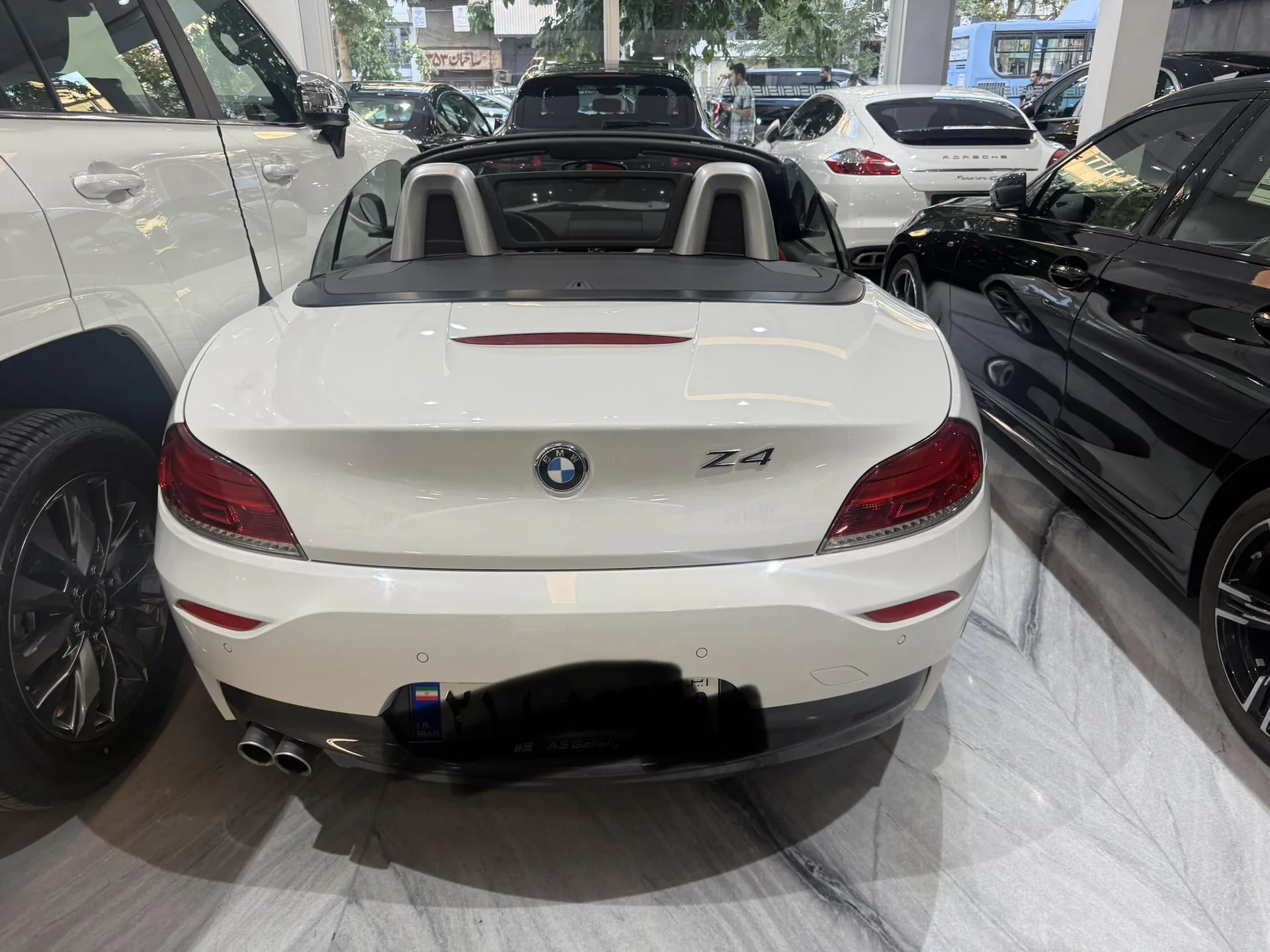 ب ام و  Z4 4