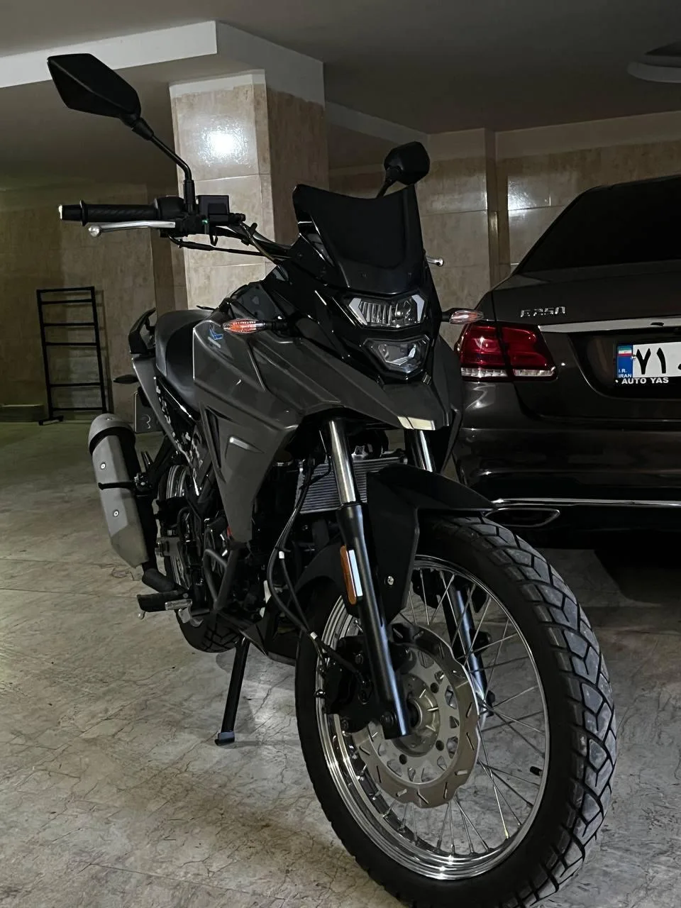 اس وای ام گلکسی NH 180