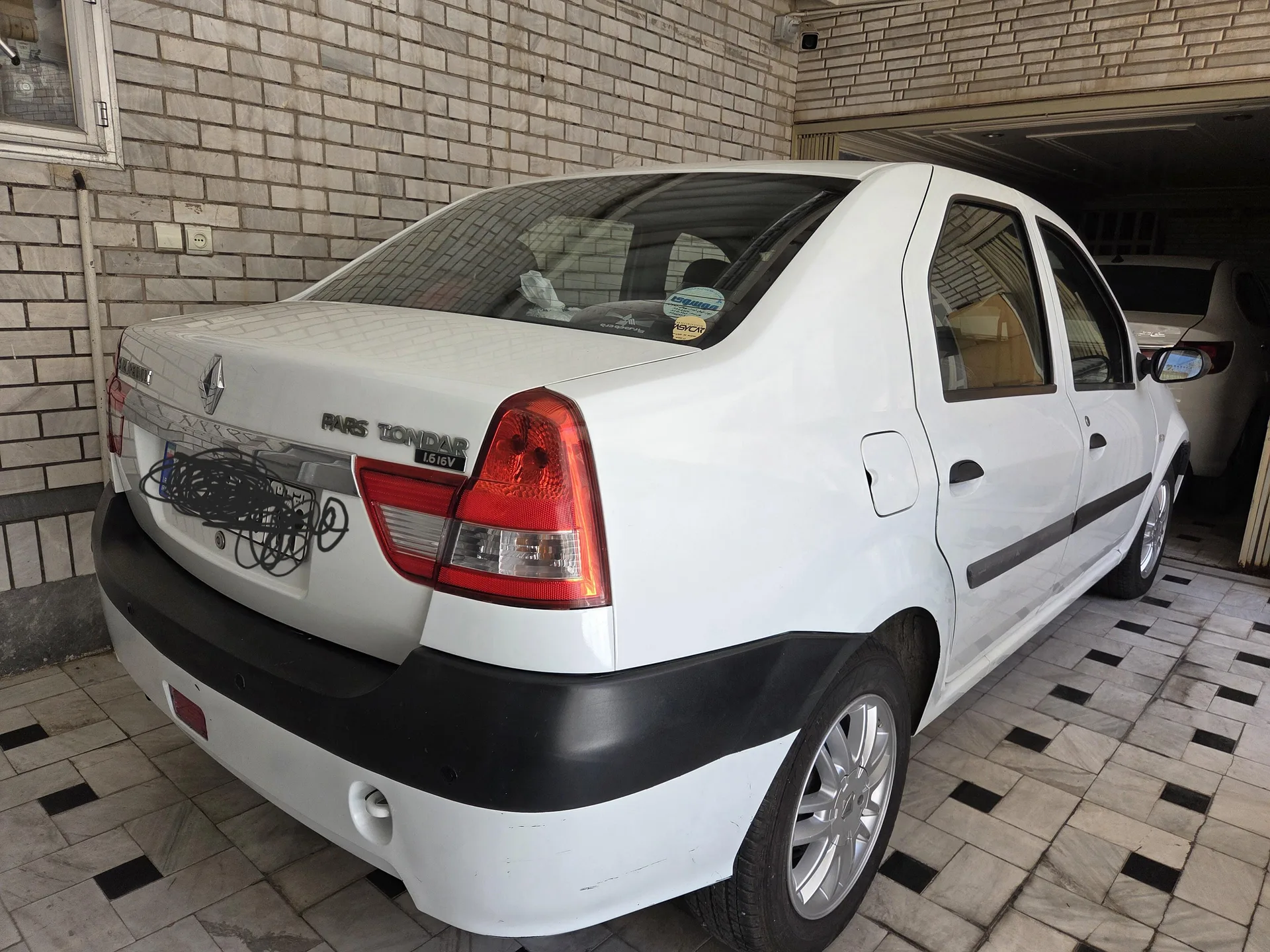 رنو پارس تندر