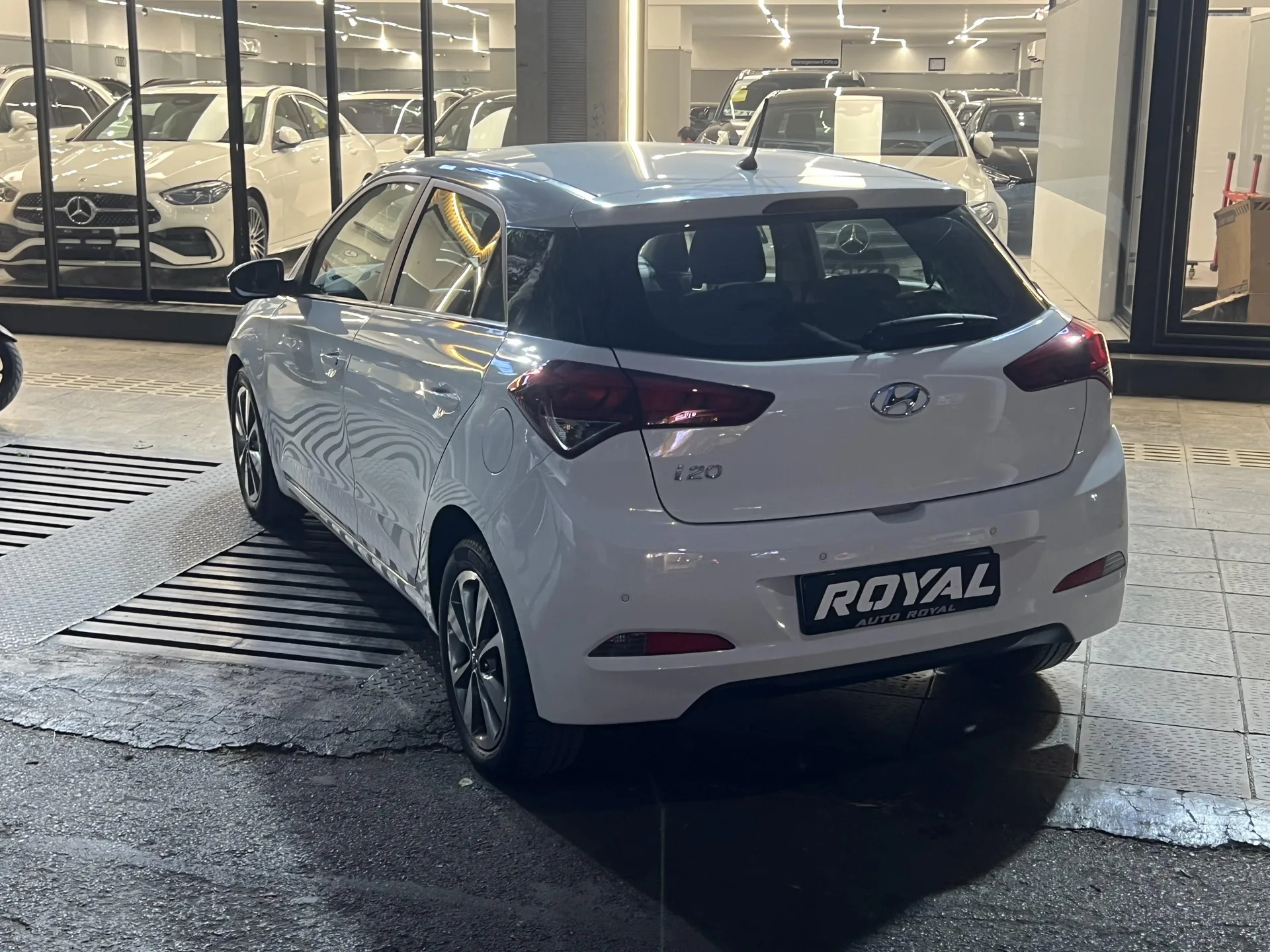 هیوندای  i20 (مونتاژ) 6