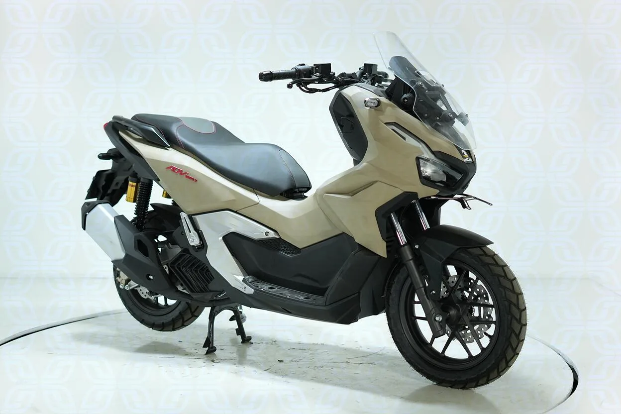 هوندا  ADV 160 5