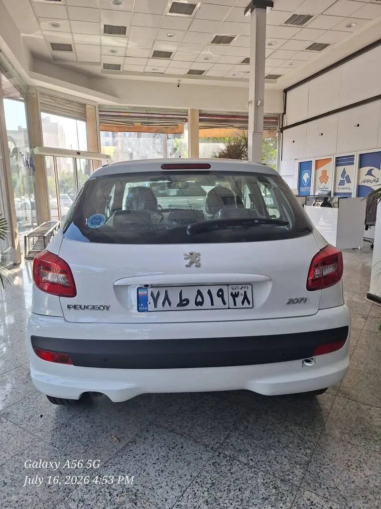 پژو  207 6