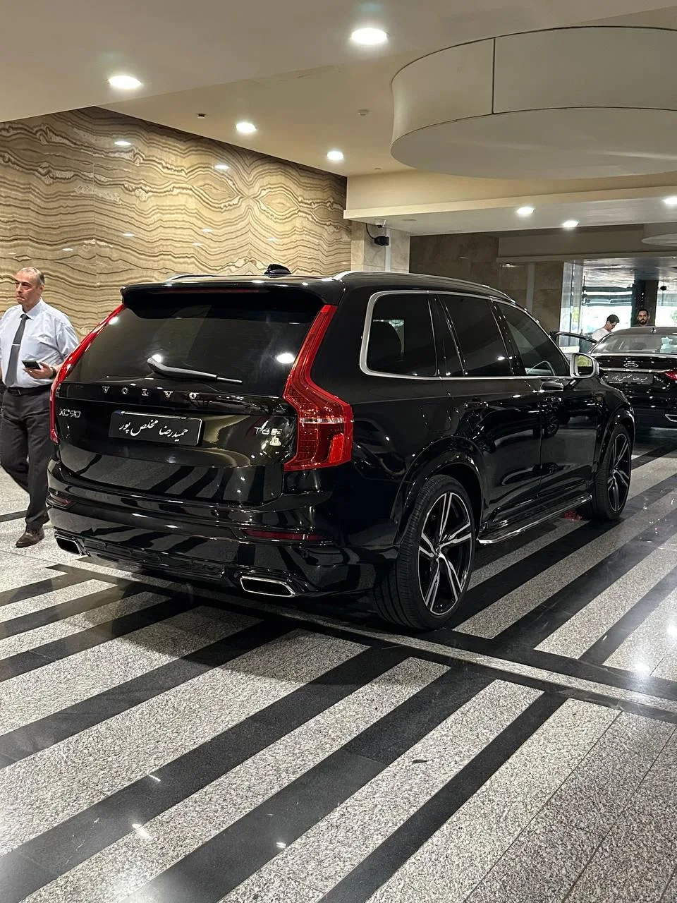 ولوو  XC90 3
