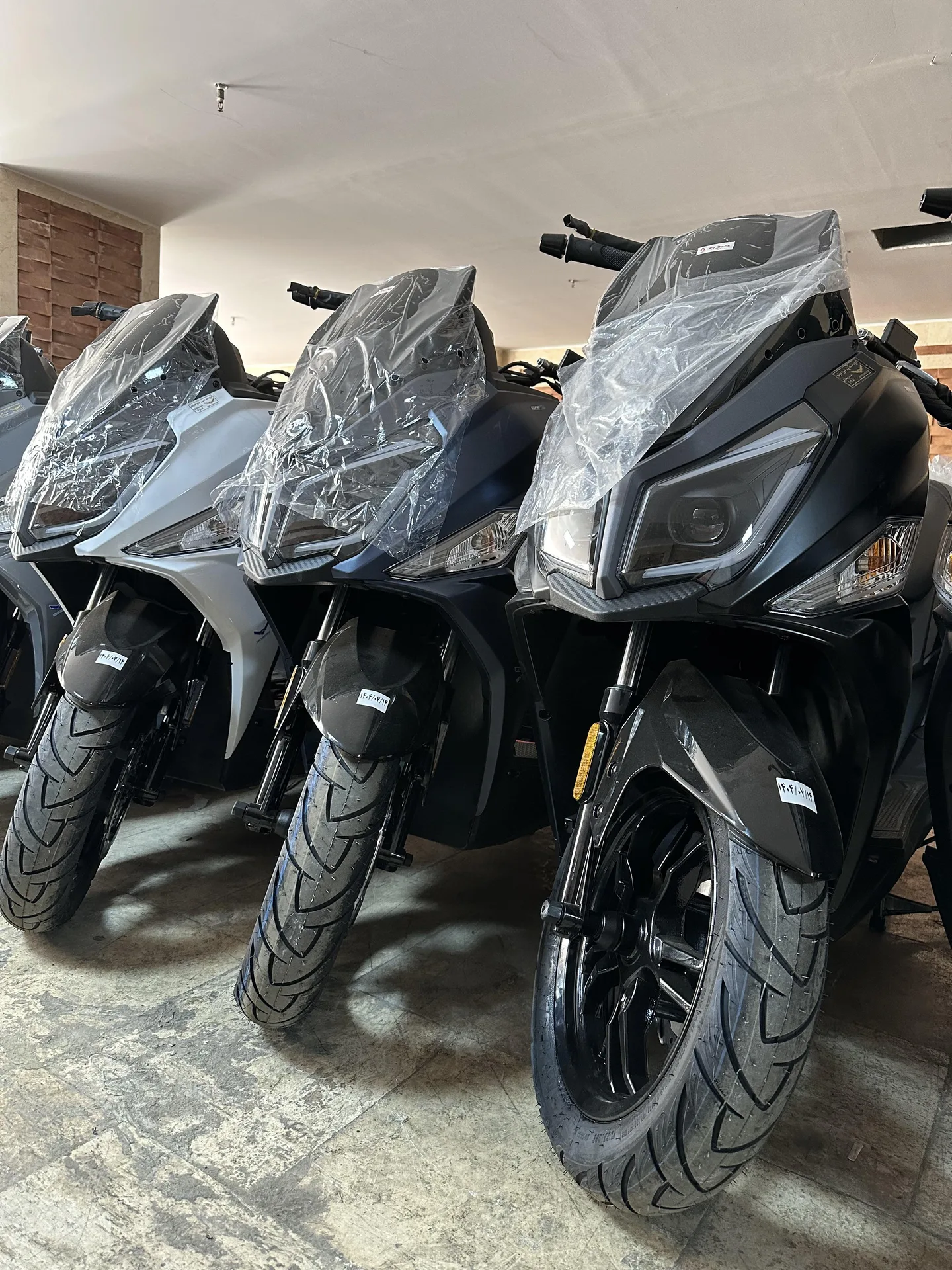 اس وای ام  گلکسی J 200 7