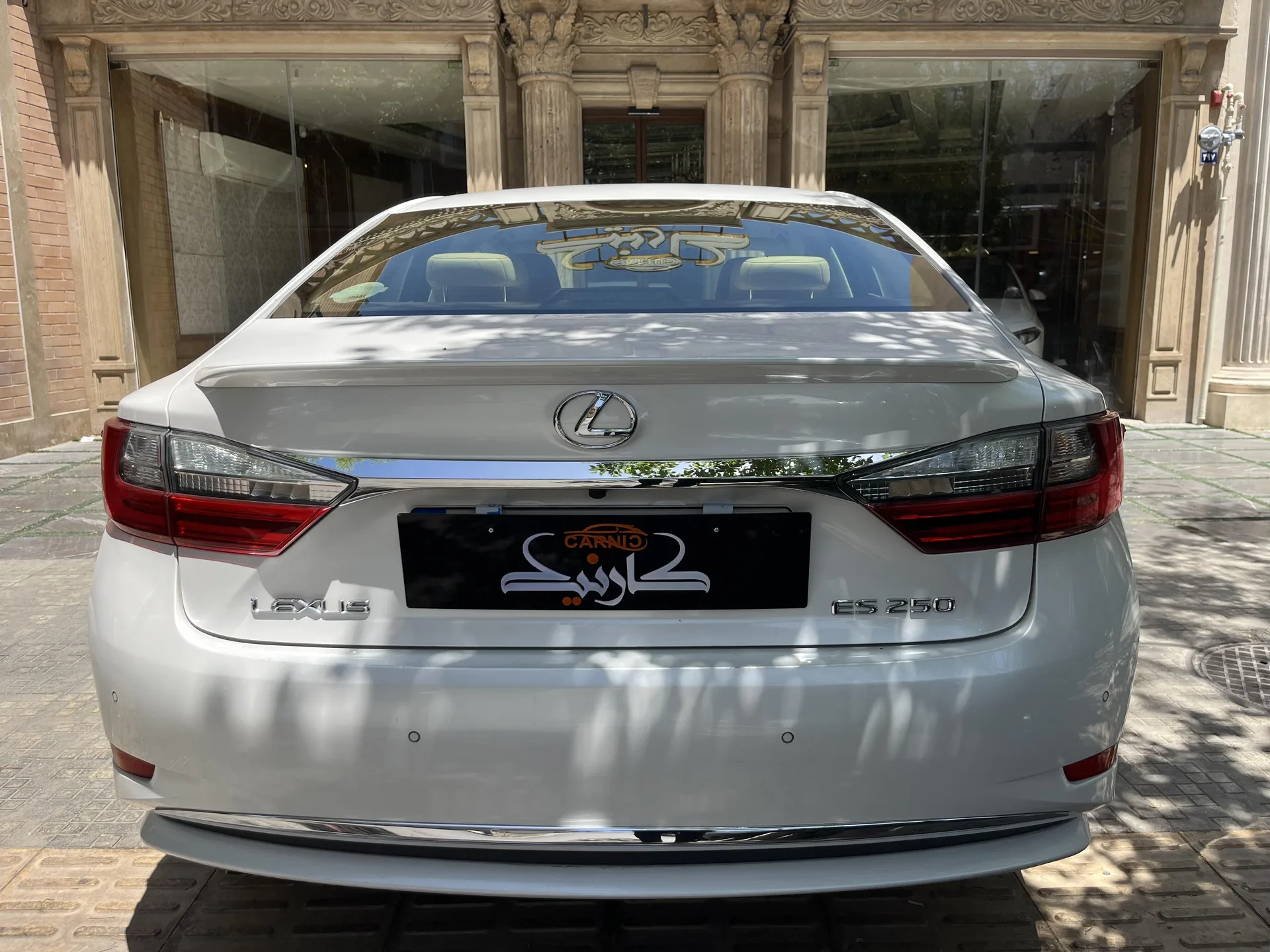 لکسوس  ES 3
