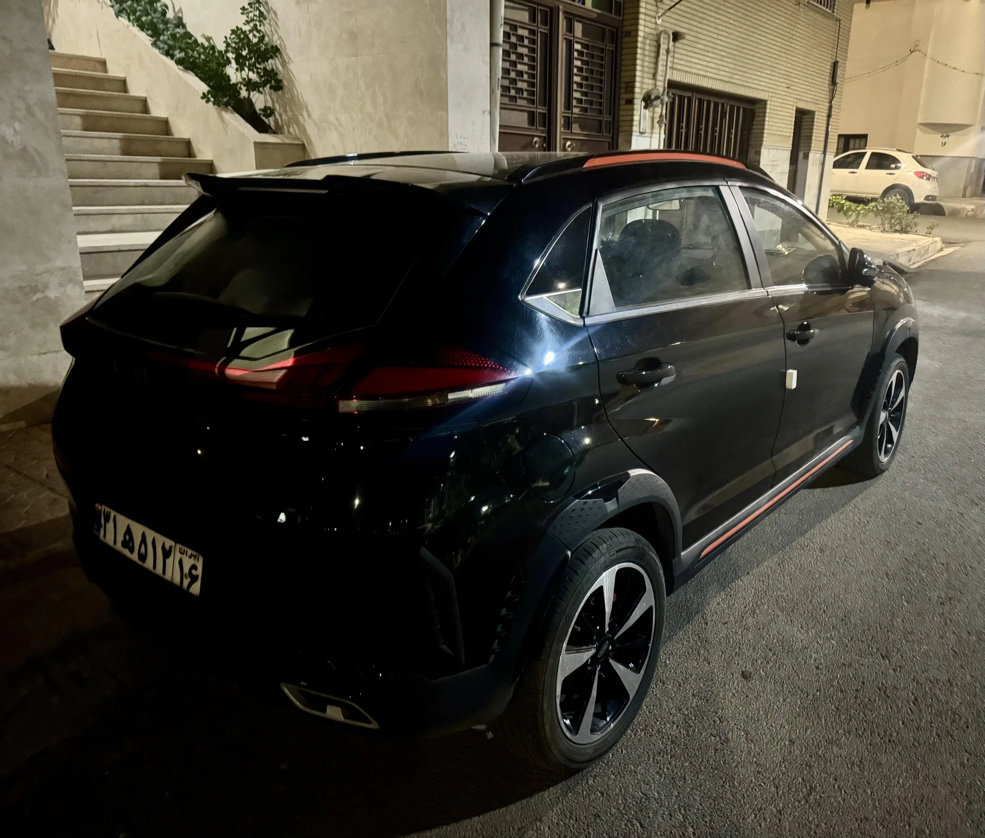 ام وی ام  X33 کراس 3