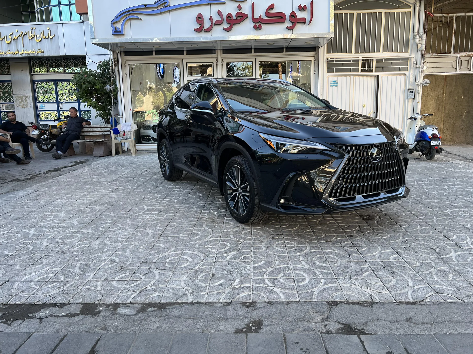 لکسوس  NX 3