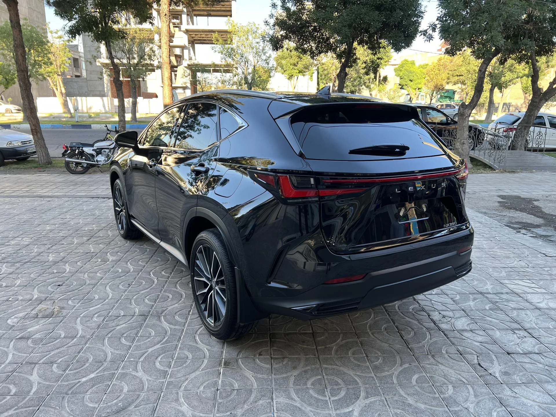 لکسوس  NX 6