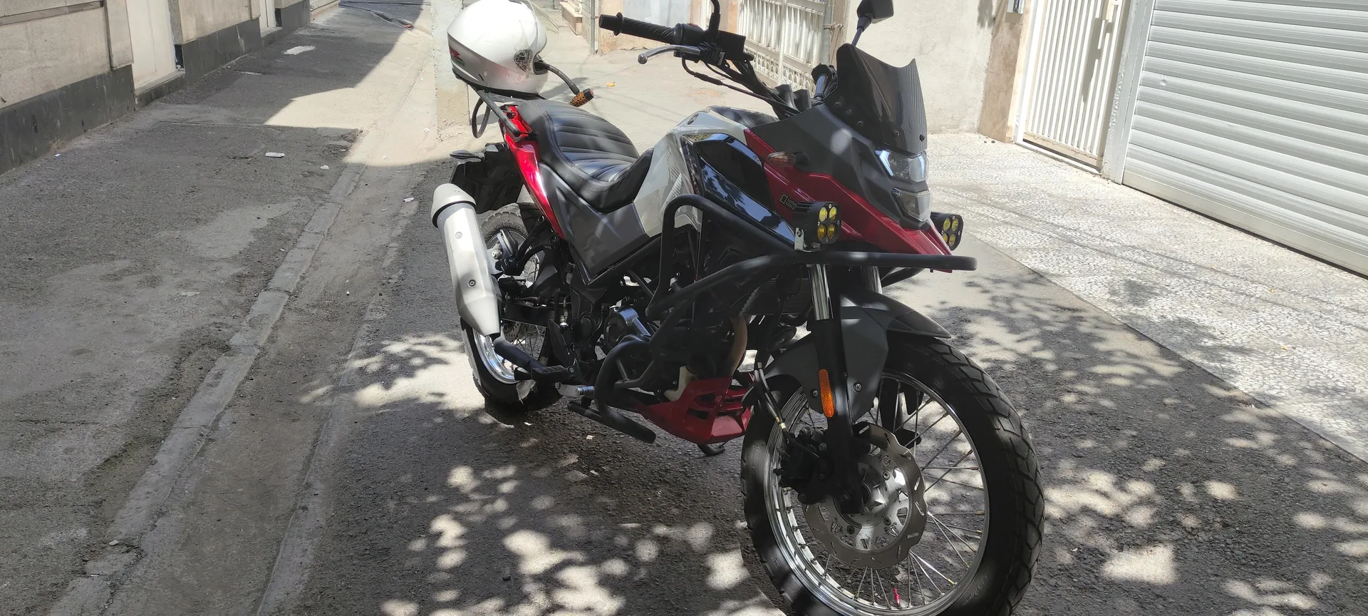 اس وای ام گلکسی NH 180