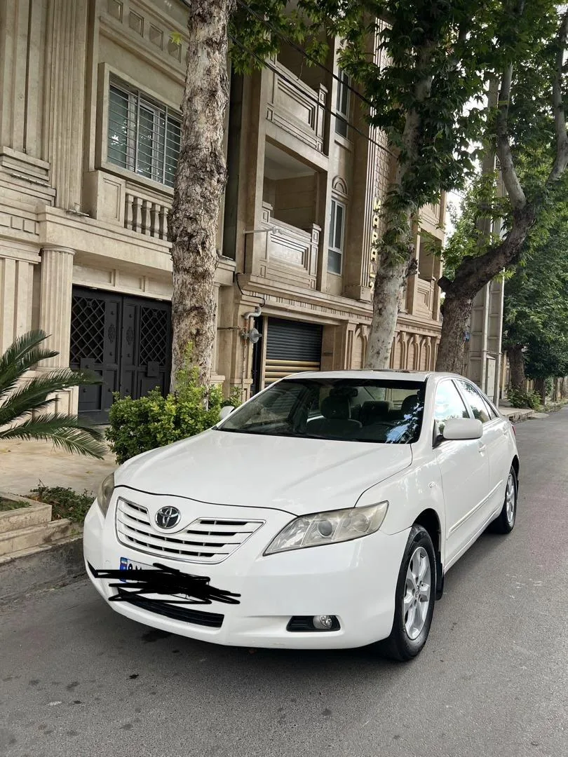 تویوتا کمری