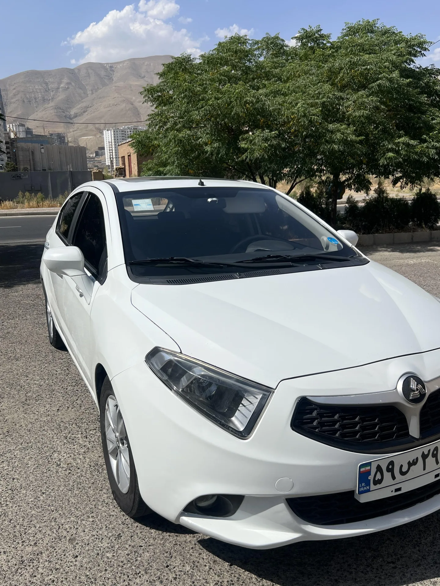 برلیانس  H220 4