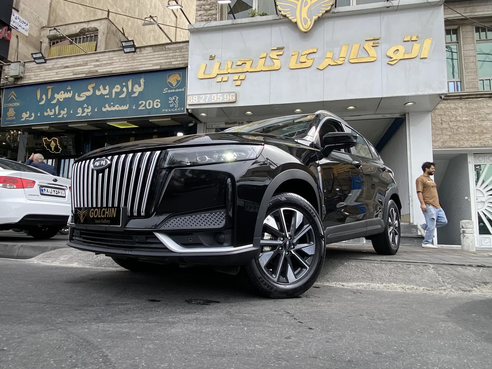 ام وی ام  X77 4
