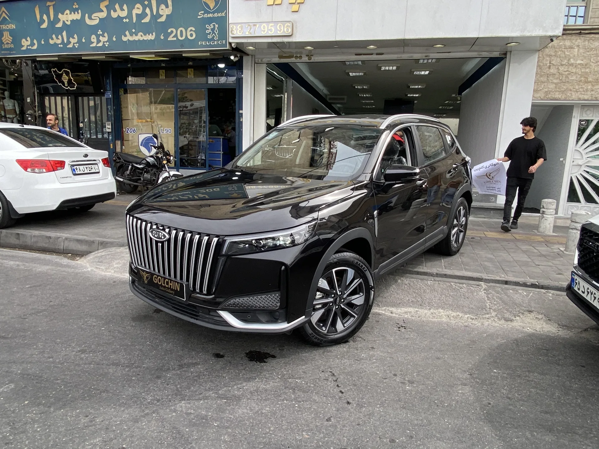 ام وی ام  X77 6