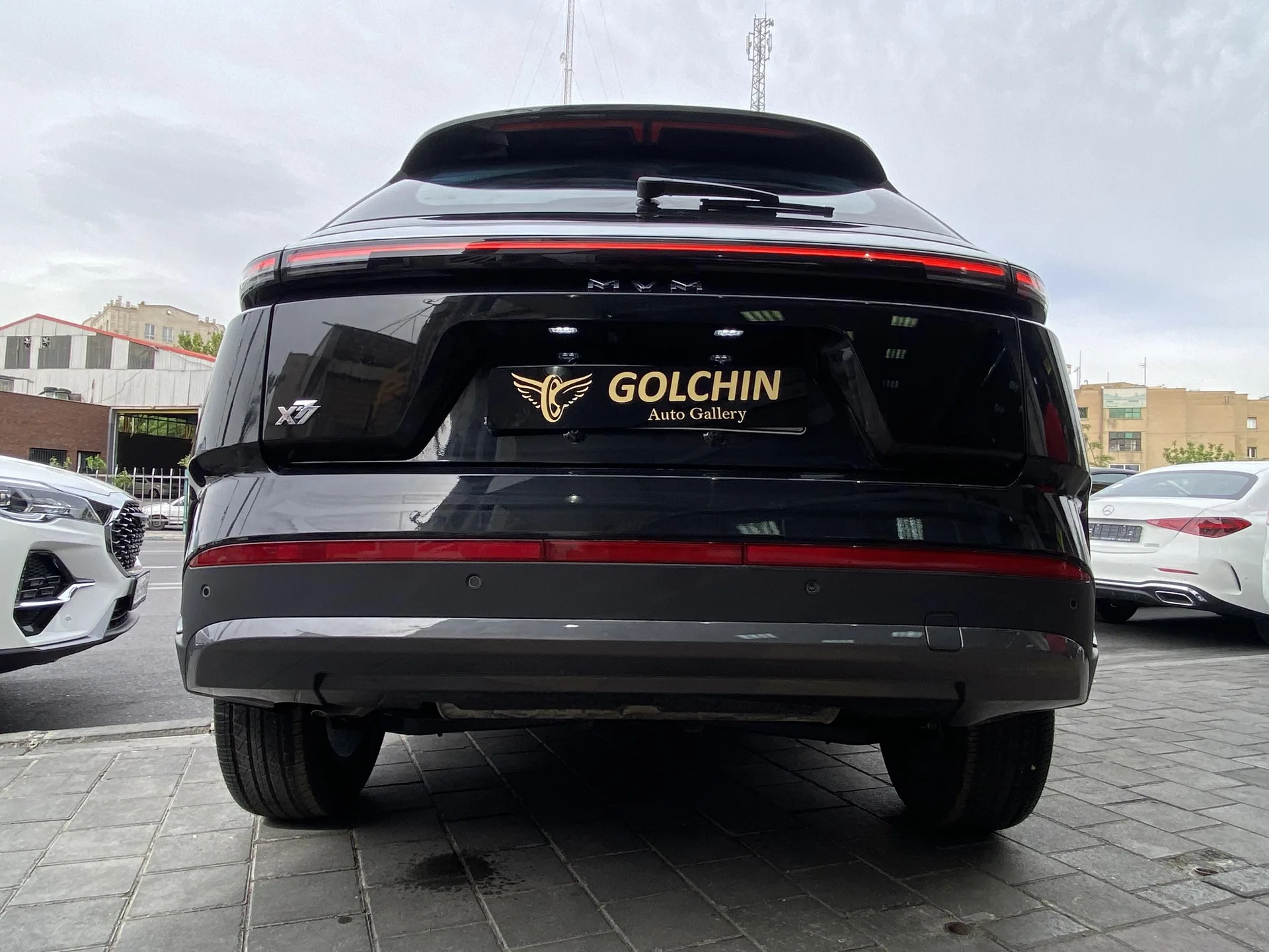 ام وی ام  X77 29