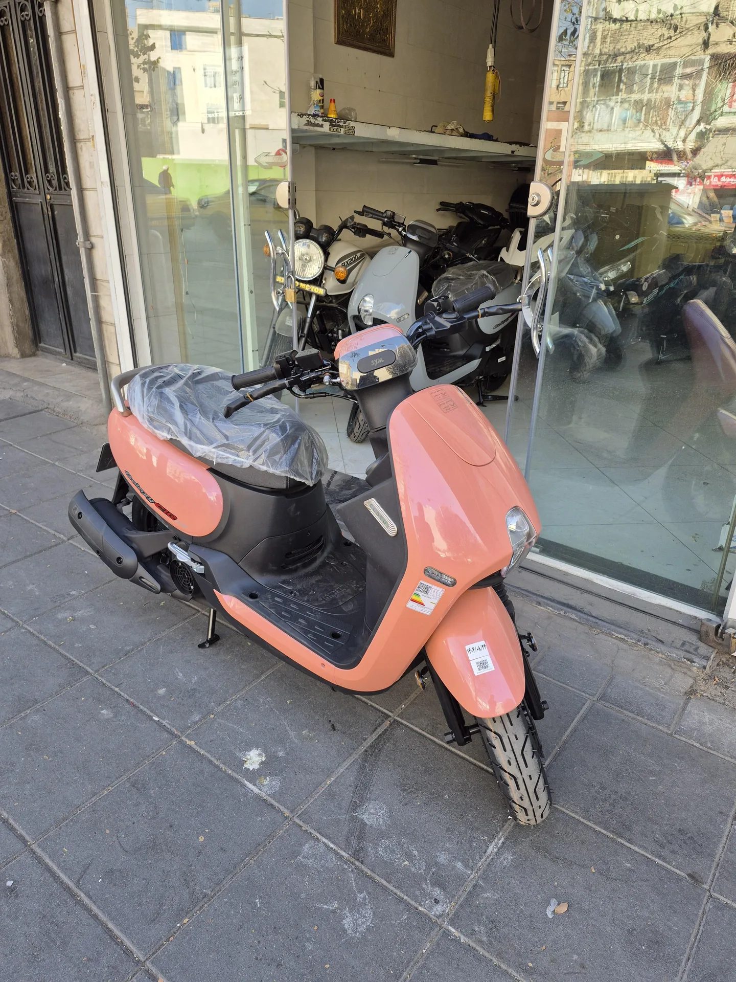 اس وای ام  گلکسی CLB125 3