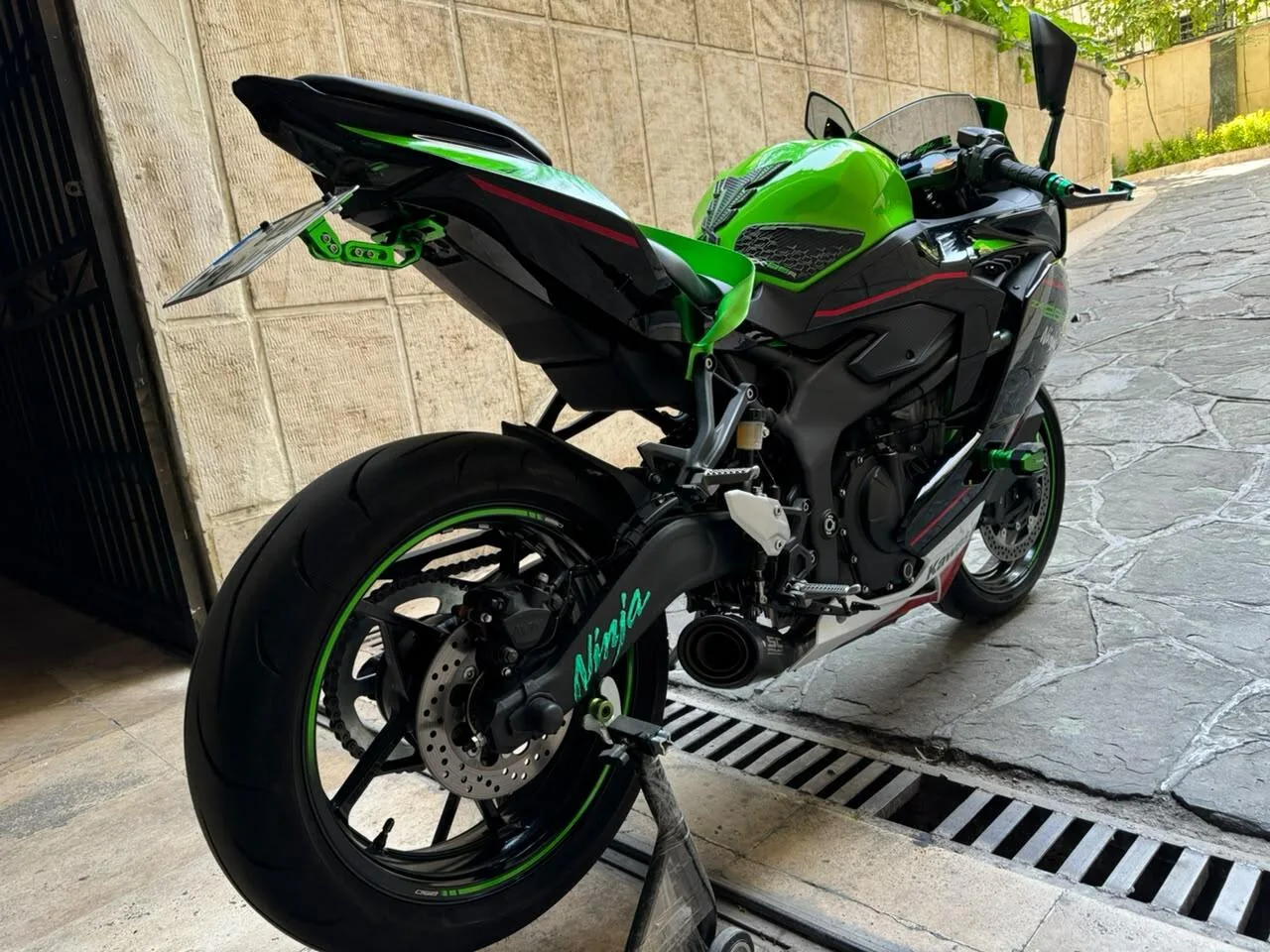 کاوازاکی نینجا ZX-25R