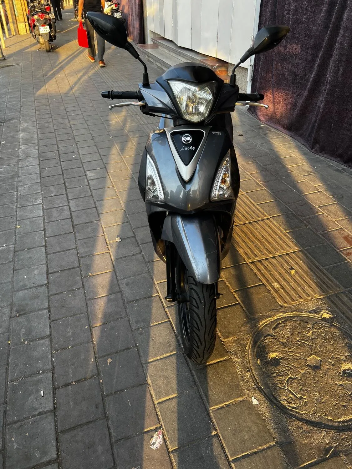 اس وای ام  لاکی 180 2