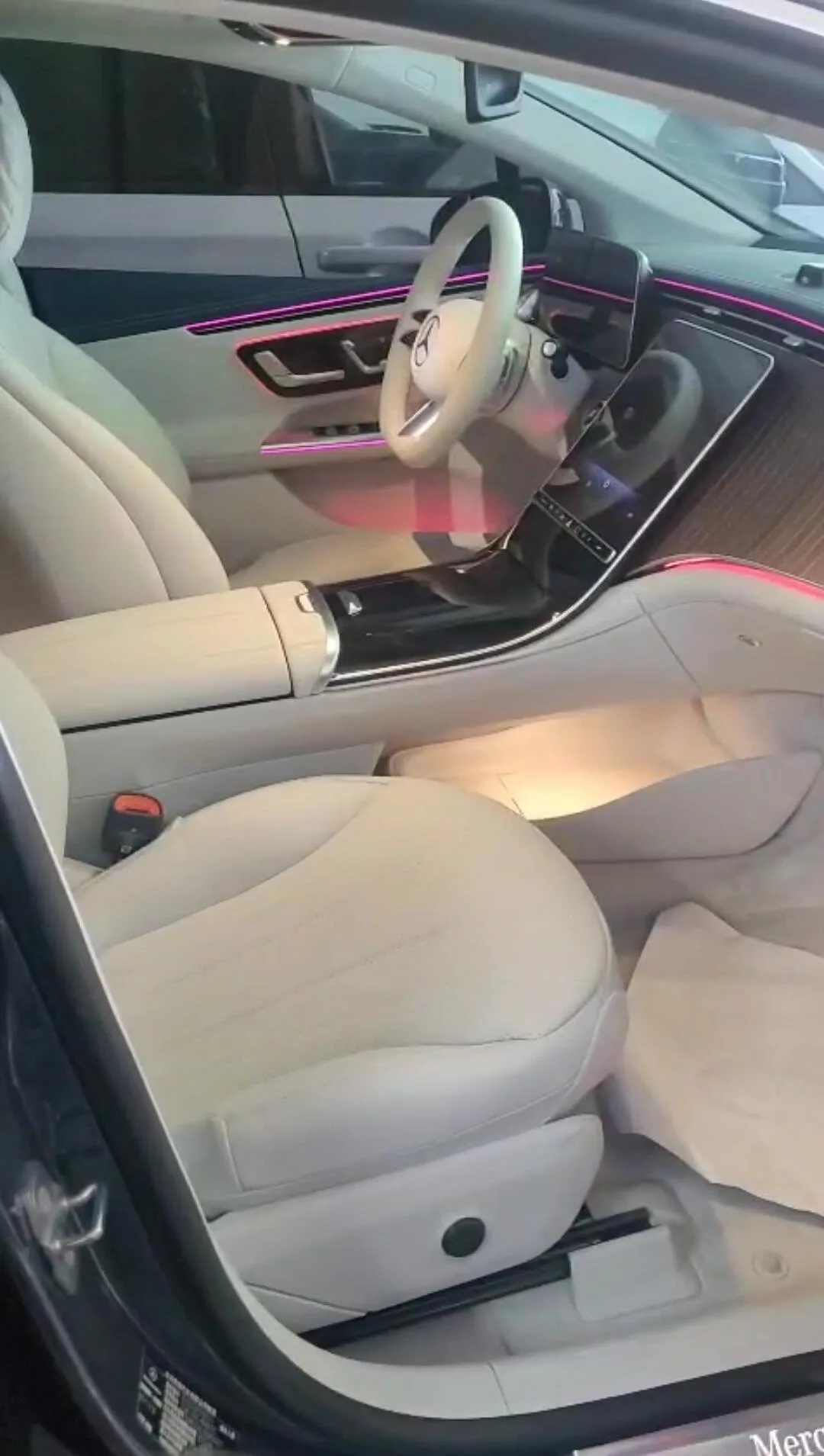 بنز  EQE Sedan 3