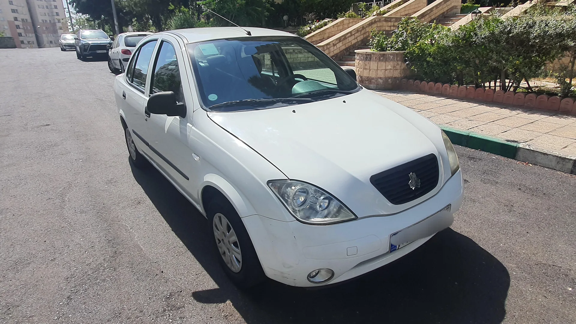 تیبا صندوق دار