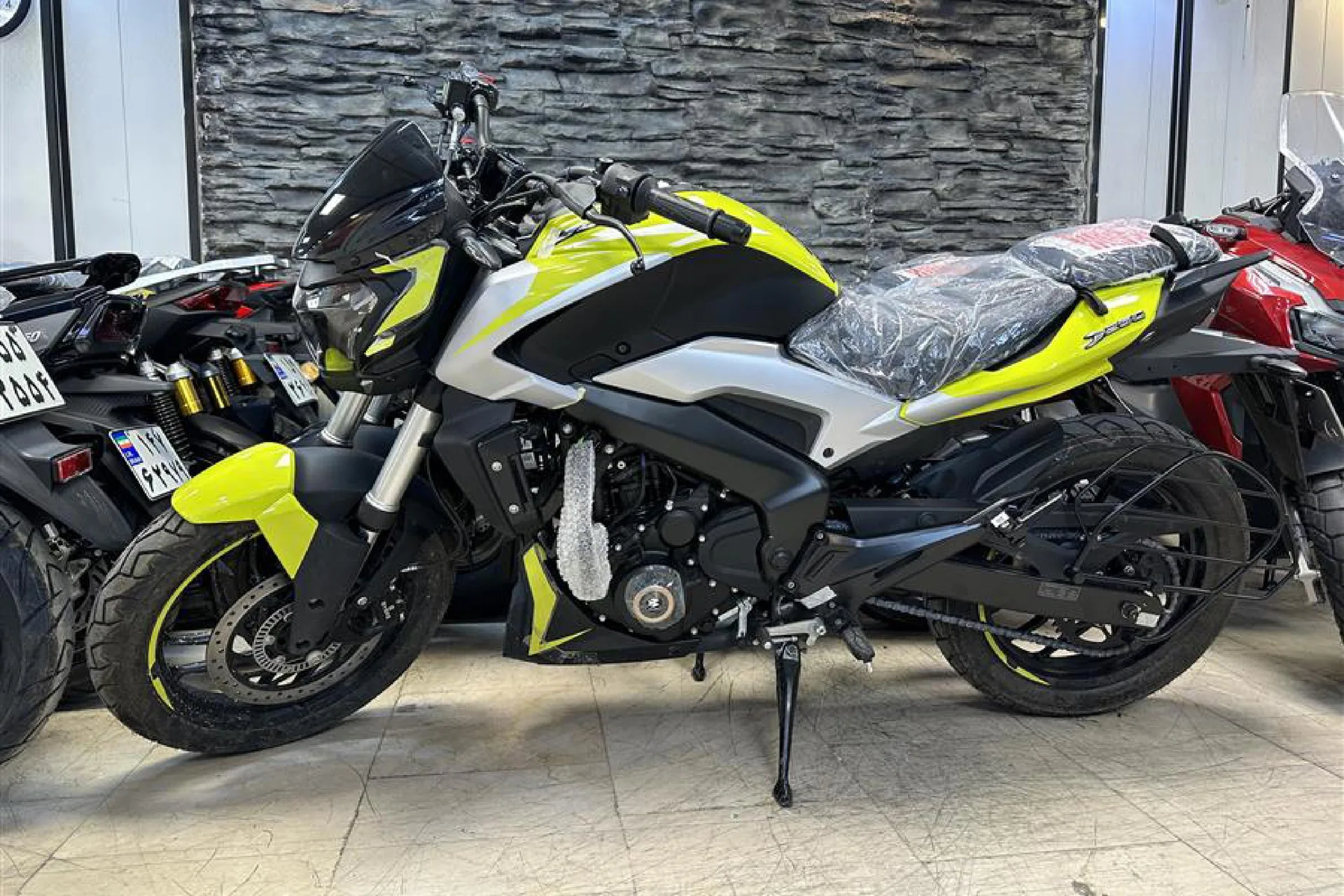 باجاج دومینار 250
