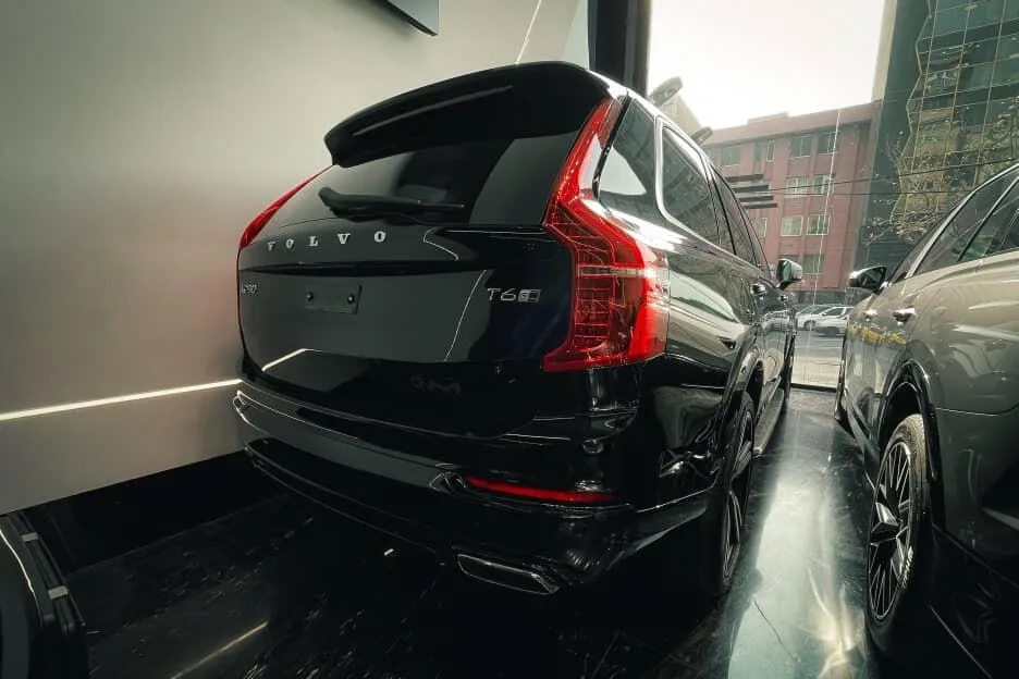 ولوو  XC90 2