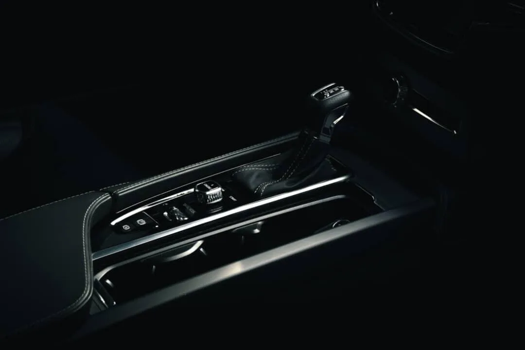 ولوو  XC90 4