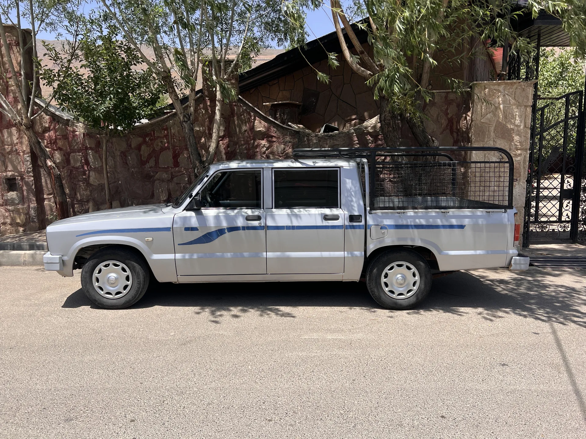 کارا  دو کابین