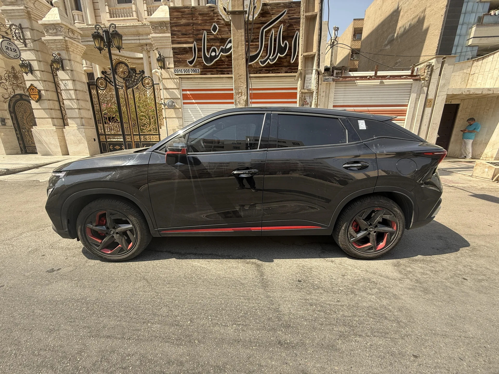 فونیکس  FX 4