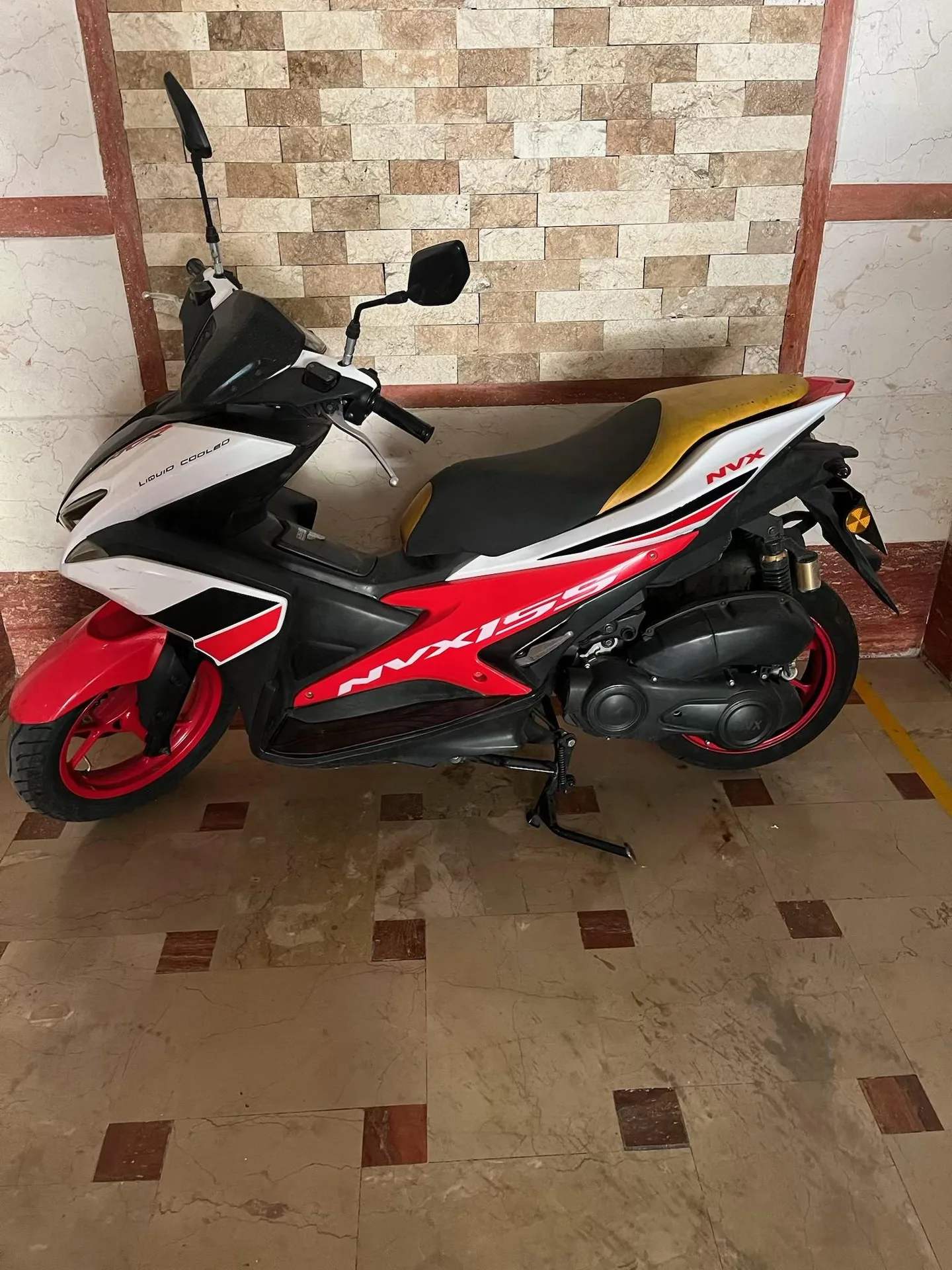 سالار گستر طرح ایروکس 150