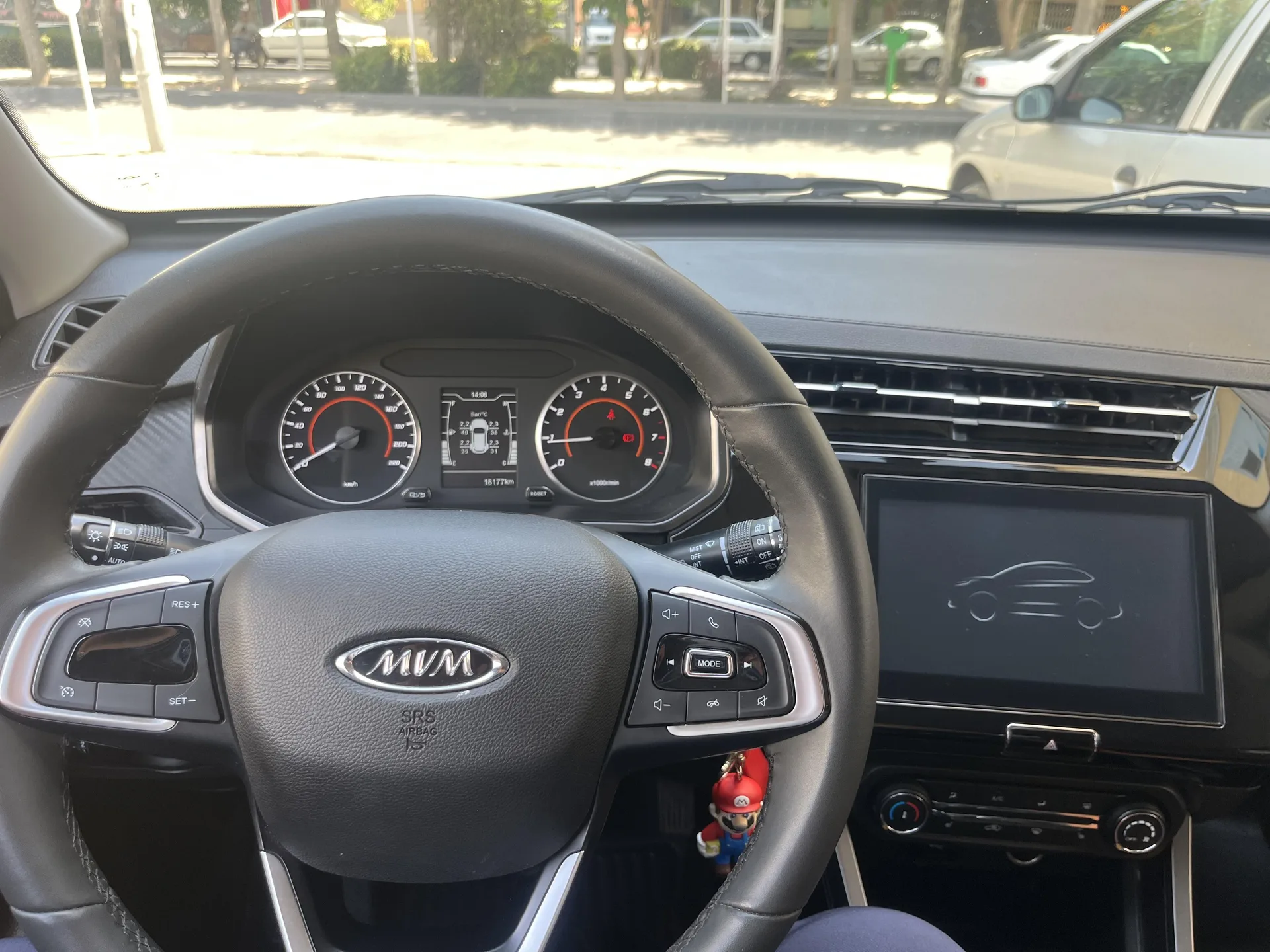 ام وی ام  X22 PRO 4