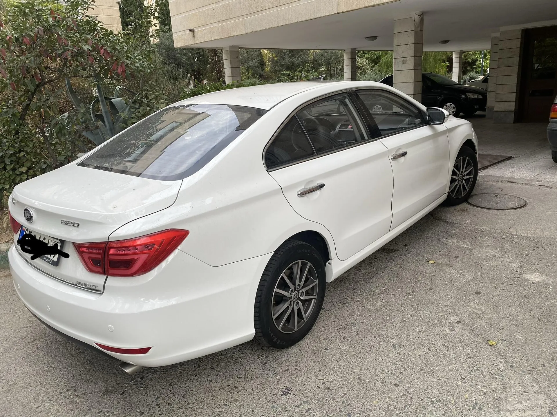 لیفان  820 3