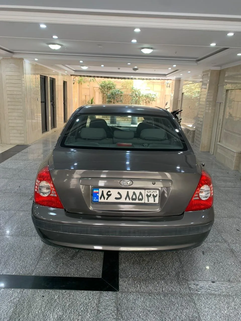 هیوندای  آوانته 2
