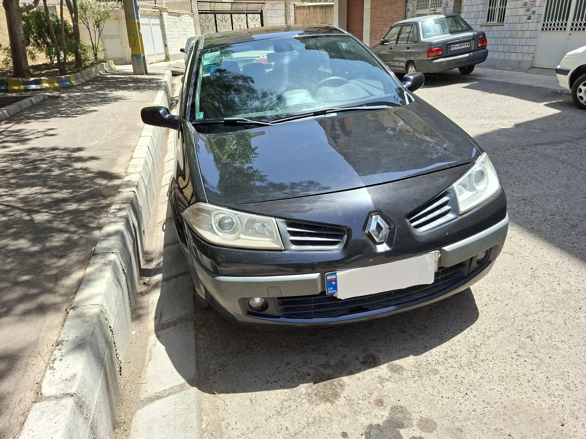 رنو  مگان (مونتاژ) 2