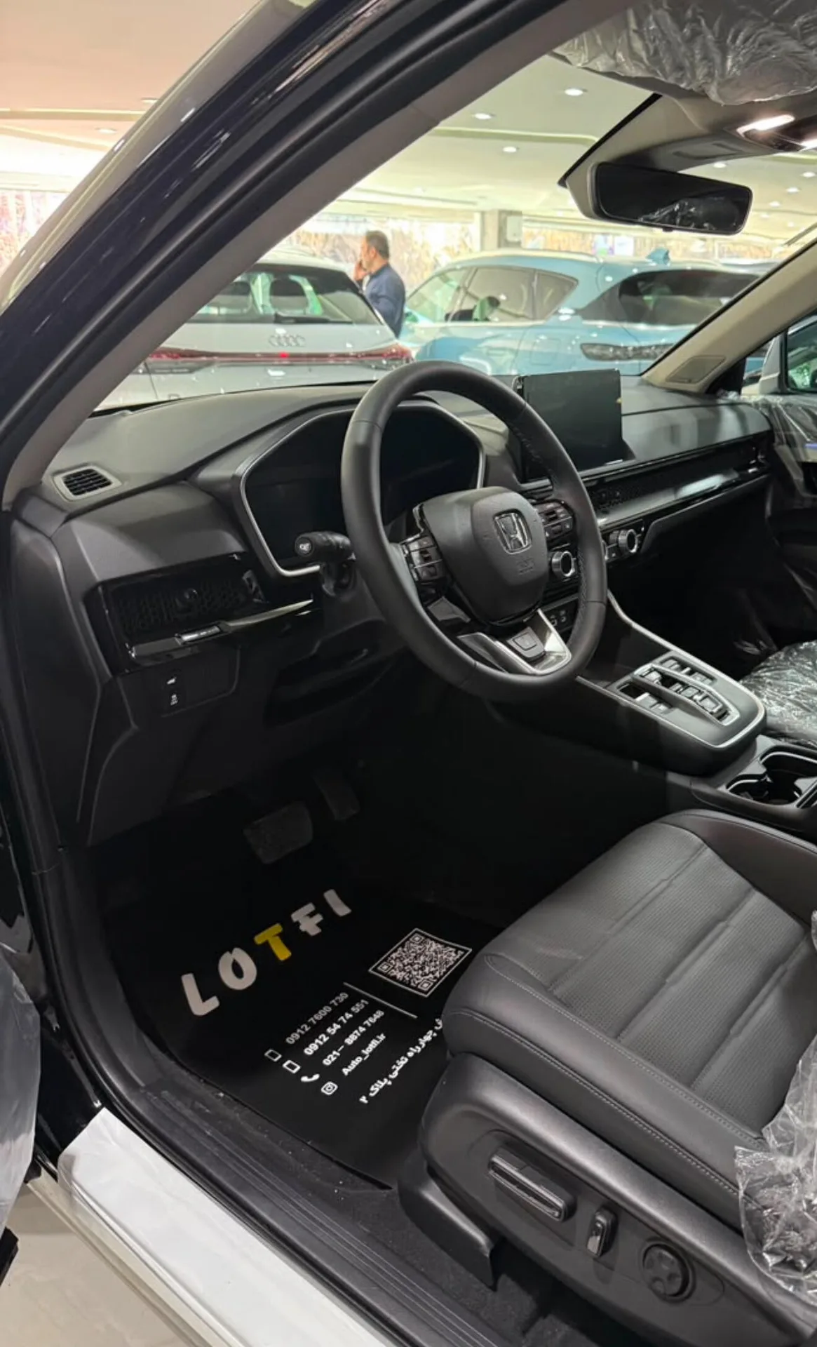 هوندا  CR-V eHEV 4