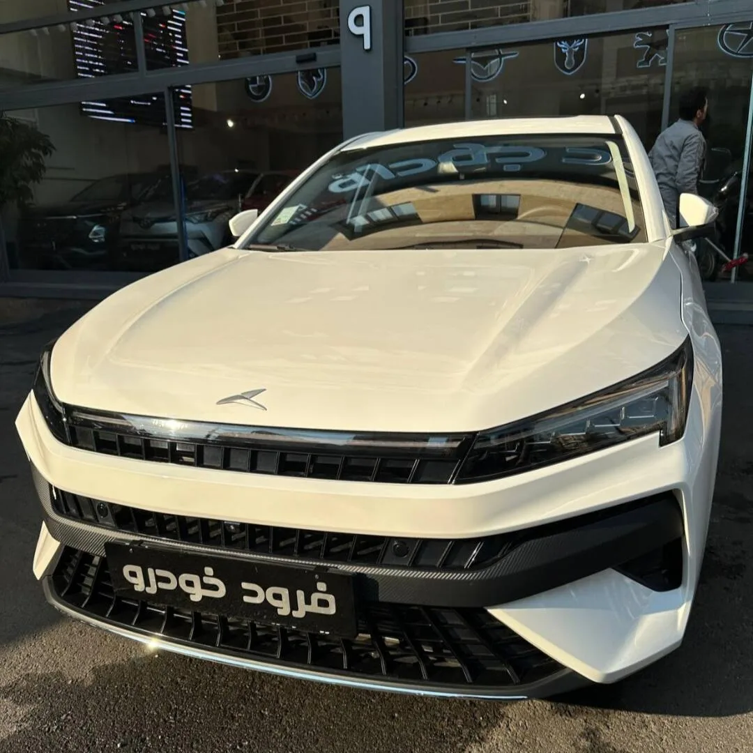 کی ام سی  J7 3