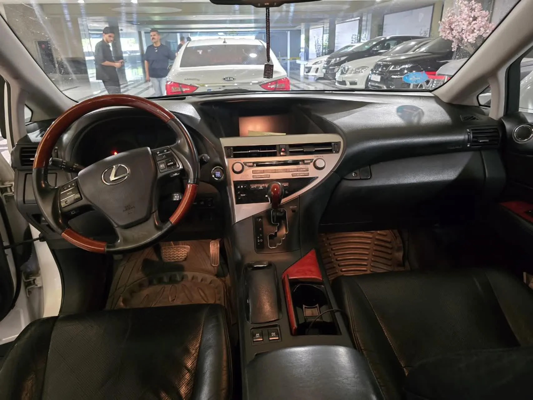 لکسوس  RX 5