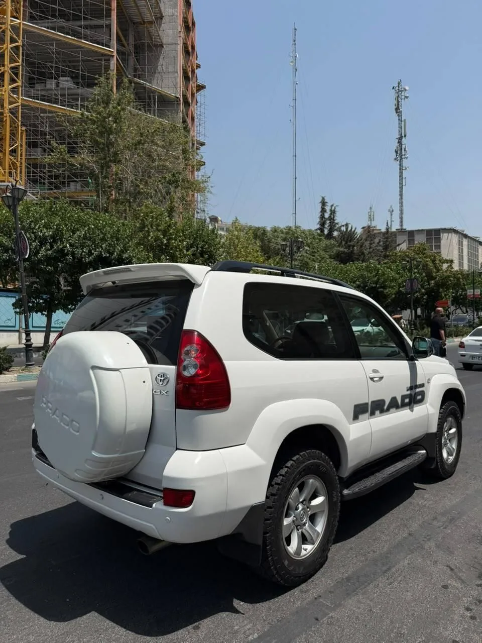 تویوتا  پرادو دو در 5