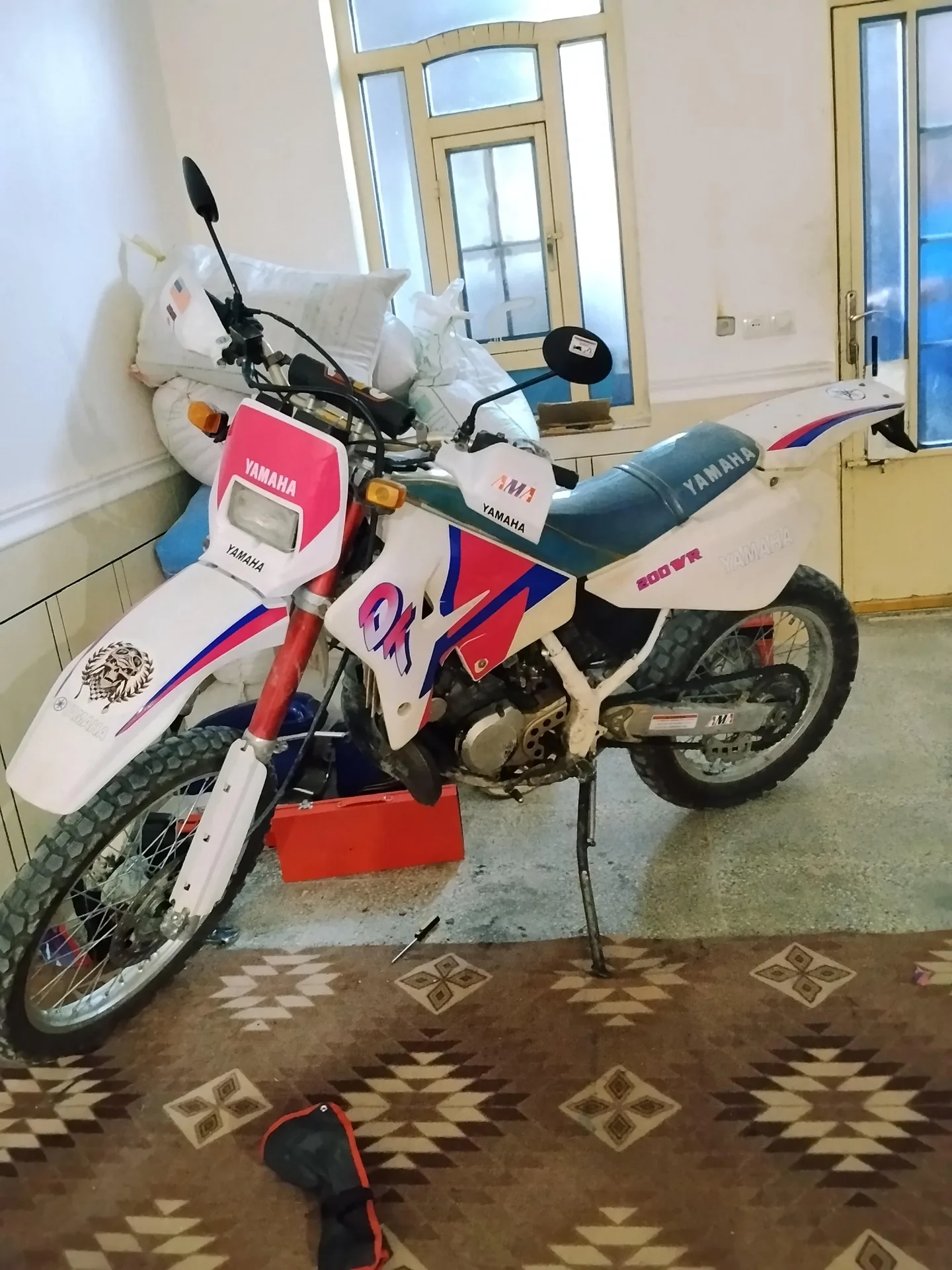 یاماها DT 200