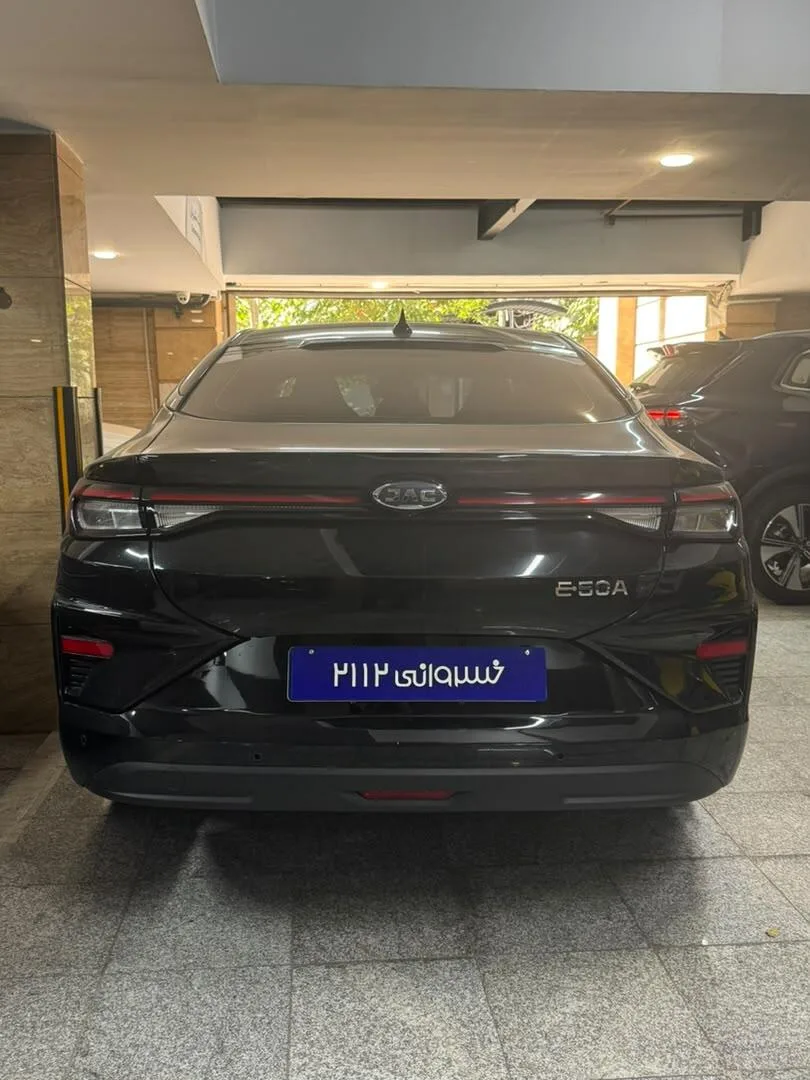 کی ام سی  eJ7 4