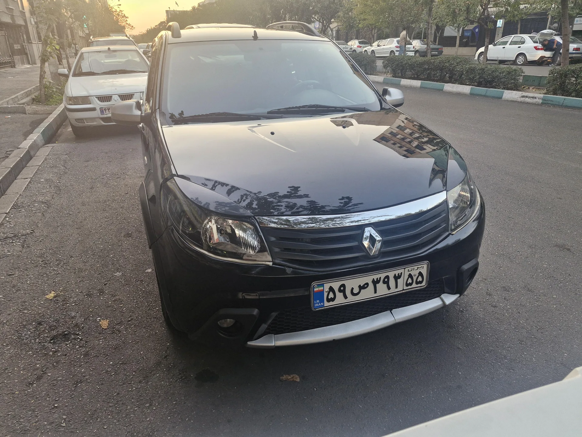 رنو ساندرو