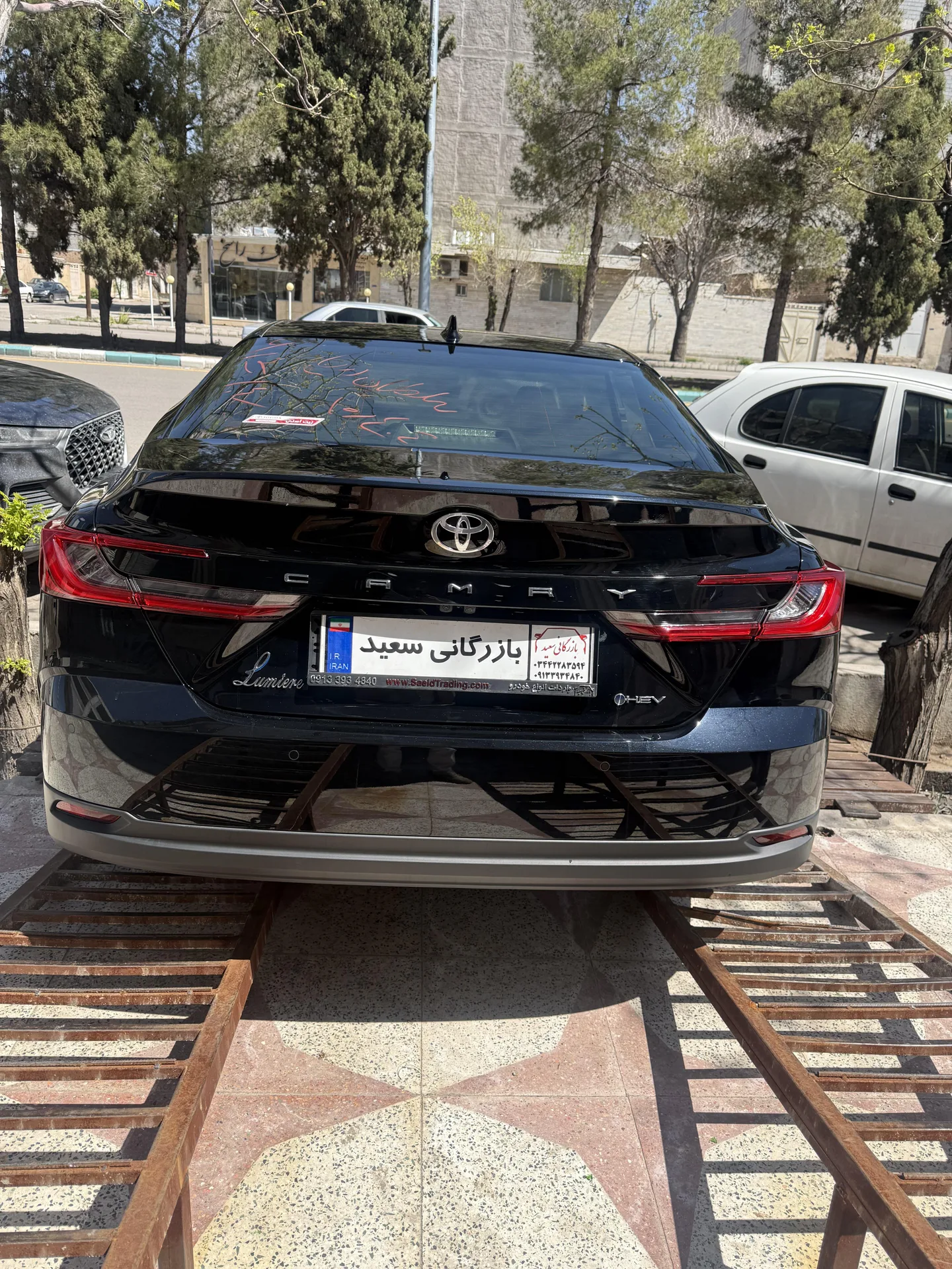 تویوتا  کمری هیبرید 2