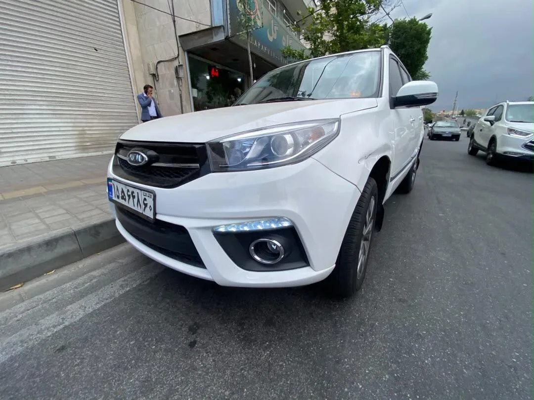 ام وی ام  X33 S 13
