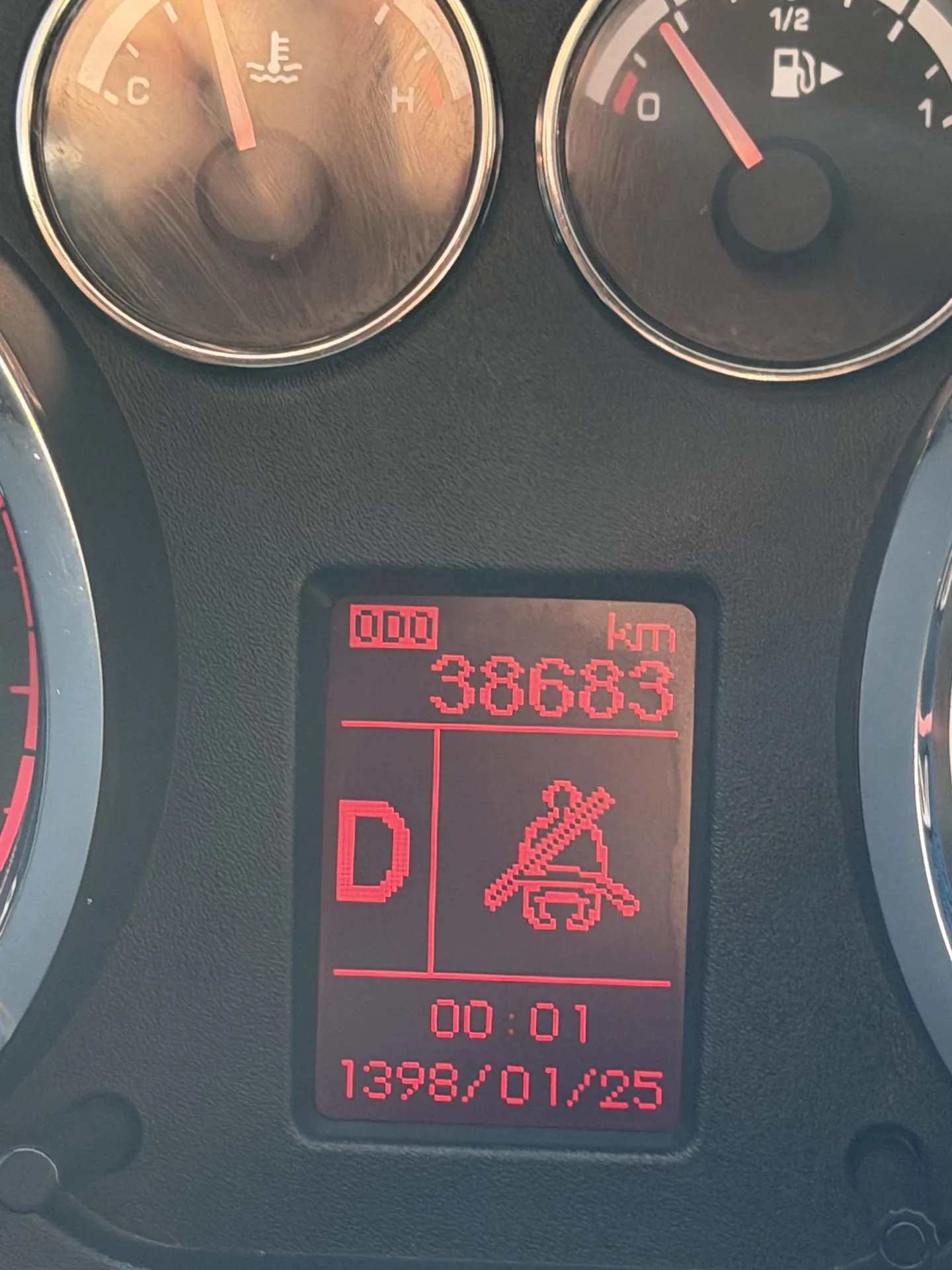 دنا  پلاس EF7 4