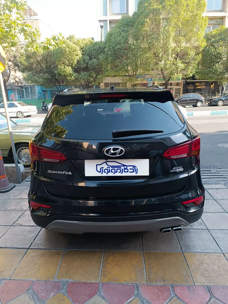 هیوندای  سانتافه 2