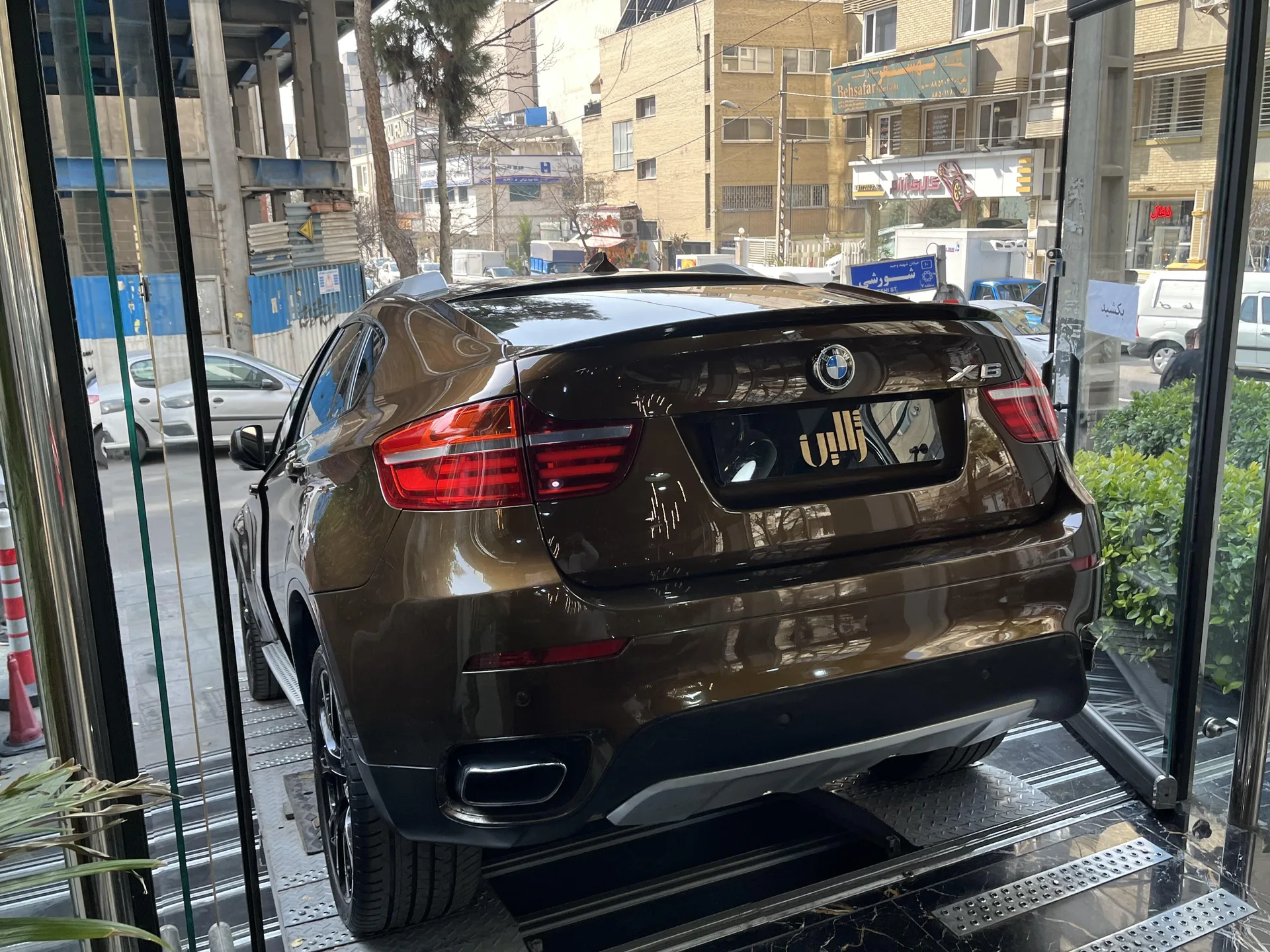 ب ام و  X6 3