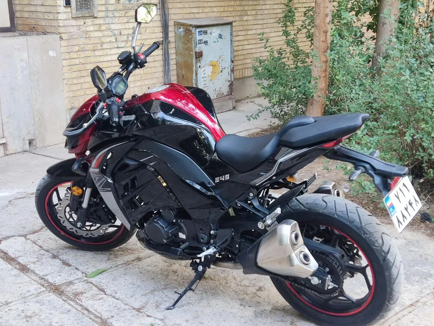 کاوازاکی Z1000