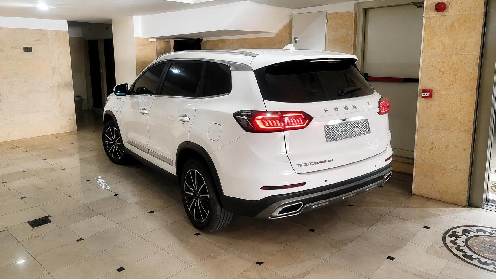 فونیکس  تیگو 8 پرو هیبرید (F8 PRO PHEV) 3